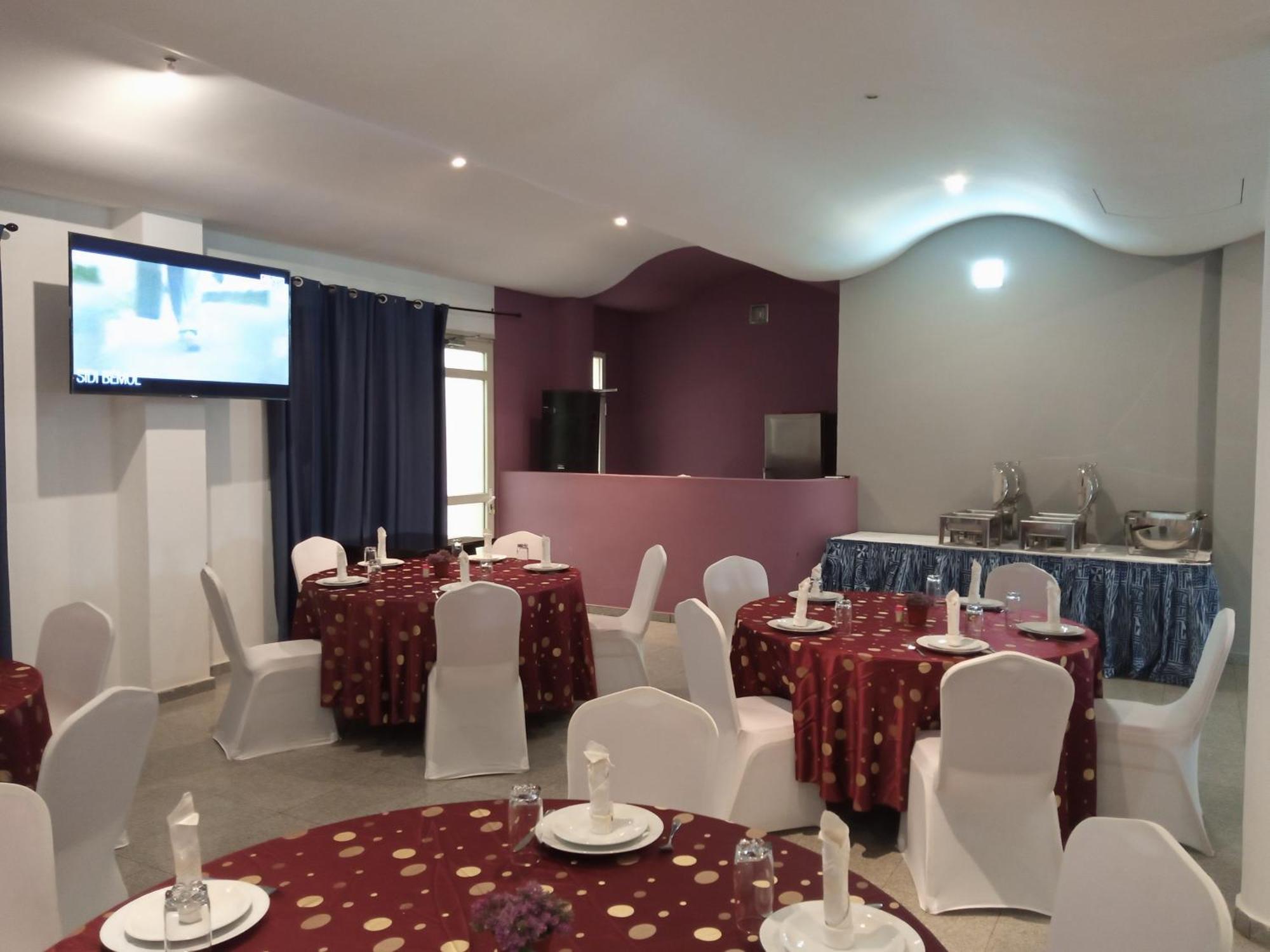 Futuris Hotel Douala Ngoại thất bức ảnh